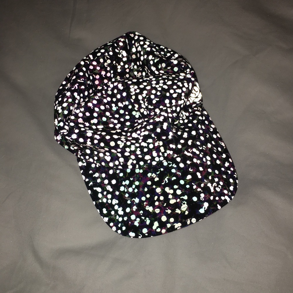 Iso trade. My reflective hat forsize 6 sculpt tank